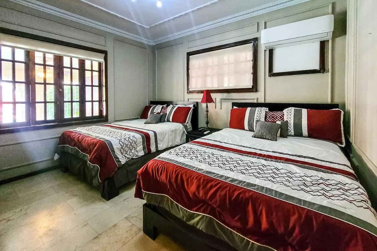 Luxurious San Juan Villa With Pool - Walk To Beach! 0*,