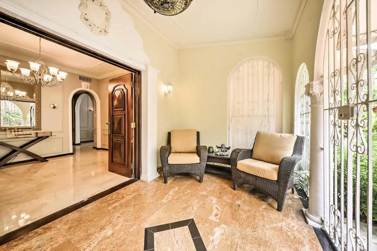 Luxurious San Juan Villa With Pool - Walk To Beach! Porto Rico